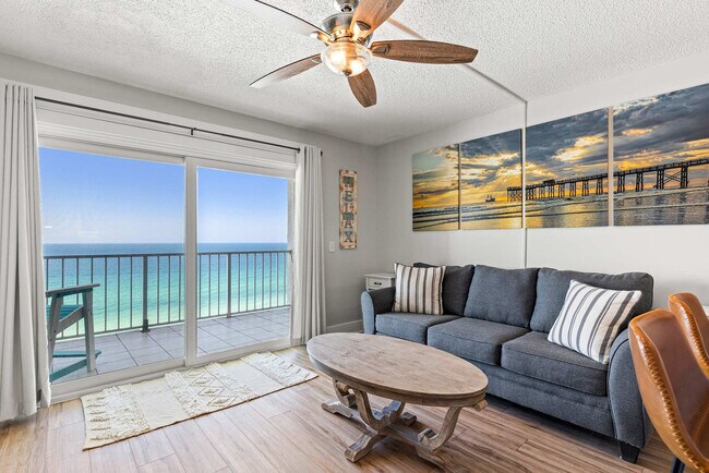 Building Photo - 8743 Thomas Dr