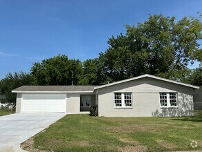Building Photo - 50003 Del Ra Dr