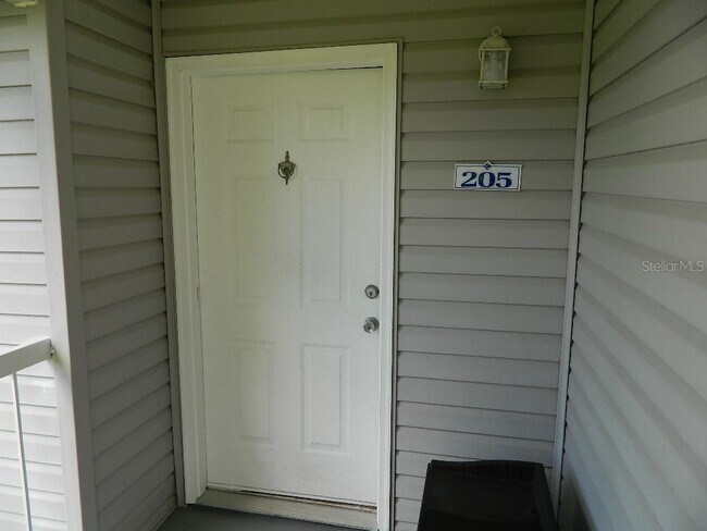 Foto del edificio - 2593 Grassy Point Dr