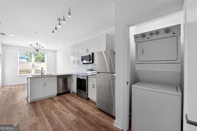 Foto del edificio - 525 Parkway Dr NE