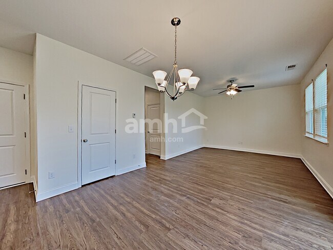 Foto del edificio - 4846 Durant Ct