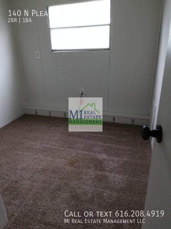 Foto del edificio - 140 N Pleasant Ave