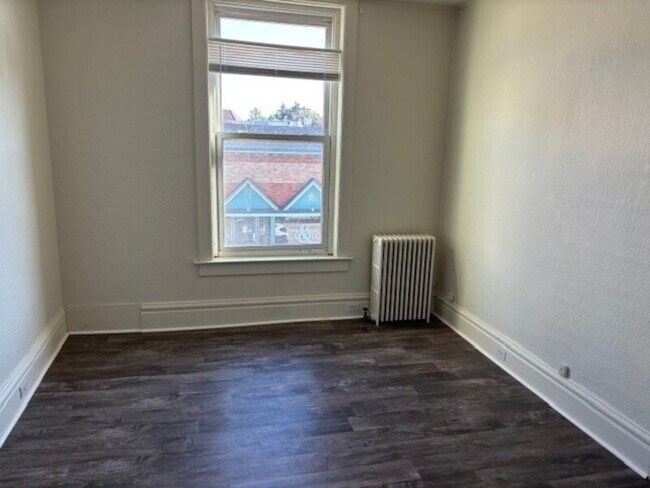 Foto del edificio - 110 Pine St