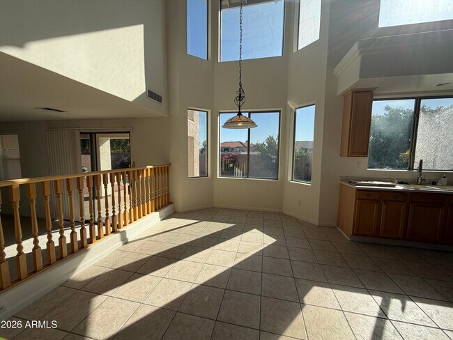 Foto del edificio - 13313 W Rovey Ave