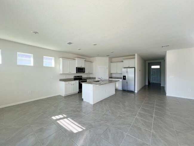 Foto del edificio - Lakewood Ranch Gated Community - 4 bedroom...