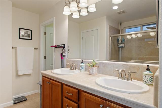 Building Photo - 108 Wellspring Ct