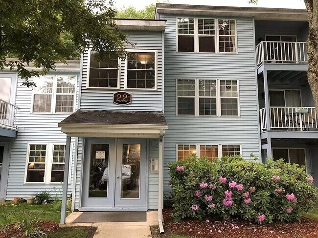 Building Photo - 22 Walden Dr