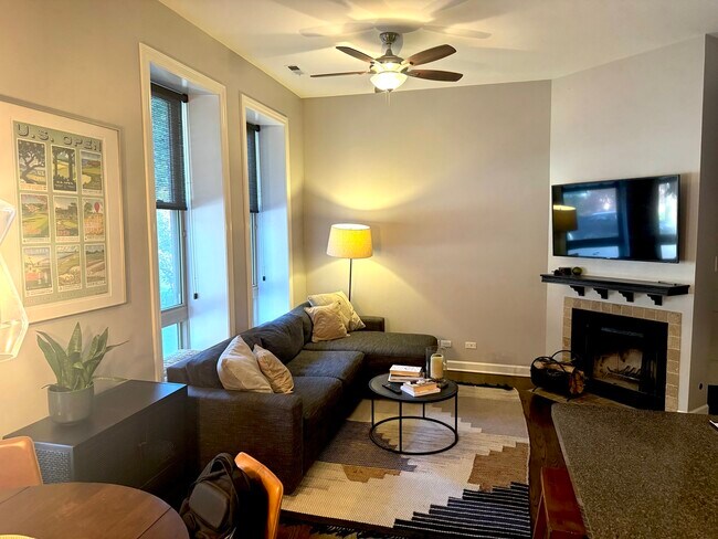 Foto del edificio - 1344 N North Park Avenue