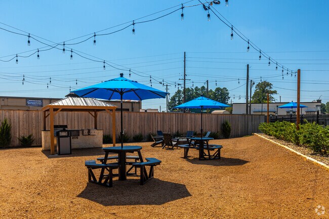 Área al aire libre - The Residences at Toler