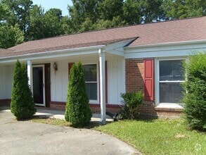 Building Photo - 715 Lee Dr