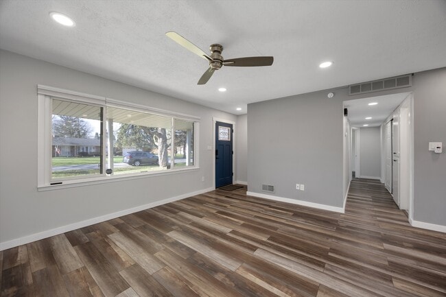 Foto del edificio - 37880 Wendy Lee St