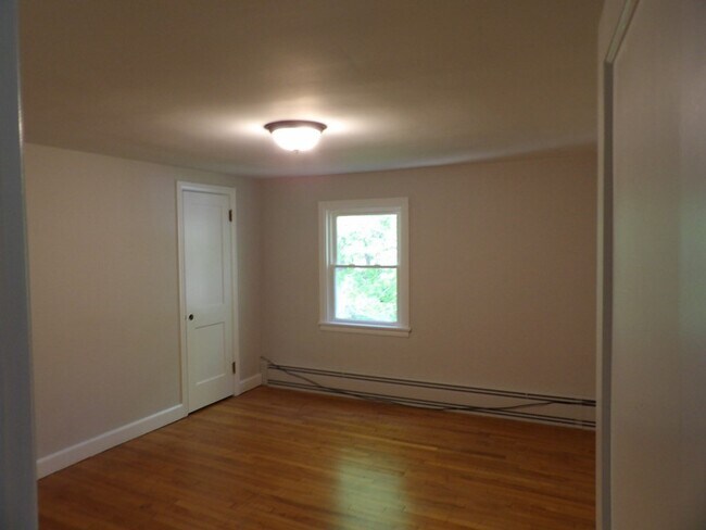 Building Photo - 21 Langlois Ave