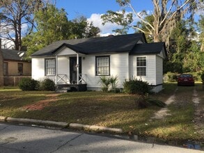 Building Photo - 2216 Mississippi Ave