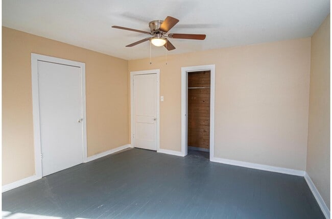 Building Photo - Great Home So Close to Downtown!