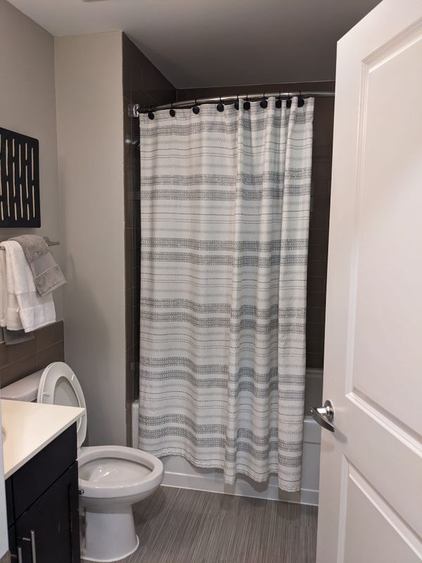 Building Photo - 1300 E Riverside Dr