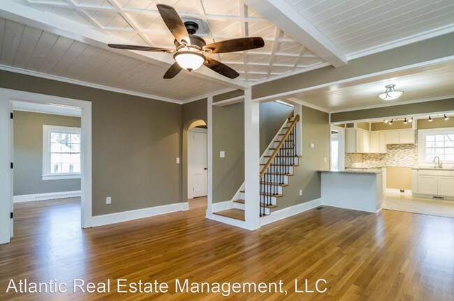 Building Photo - 4 br, 3 bath House - 170 State Highway 87 N