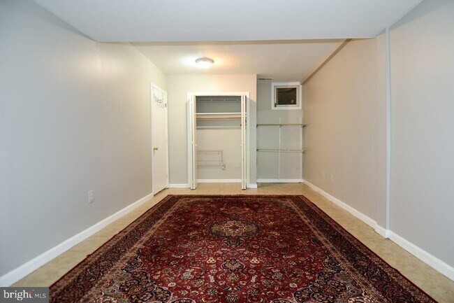Foto del edificio - 1627 Valencia Way
