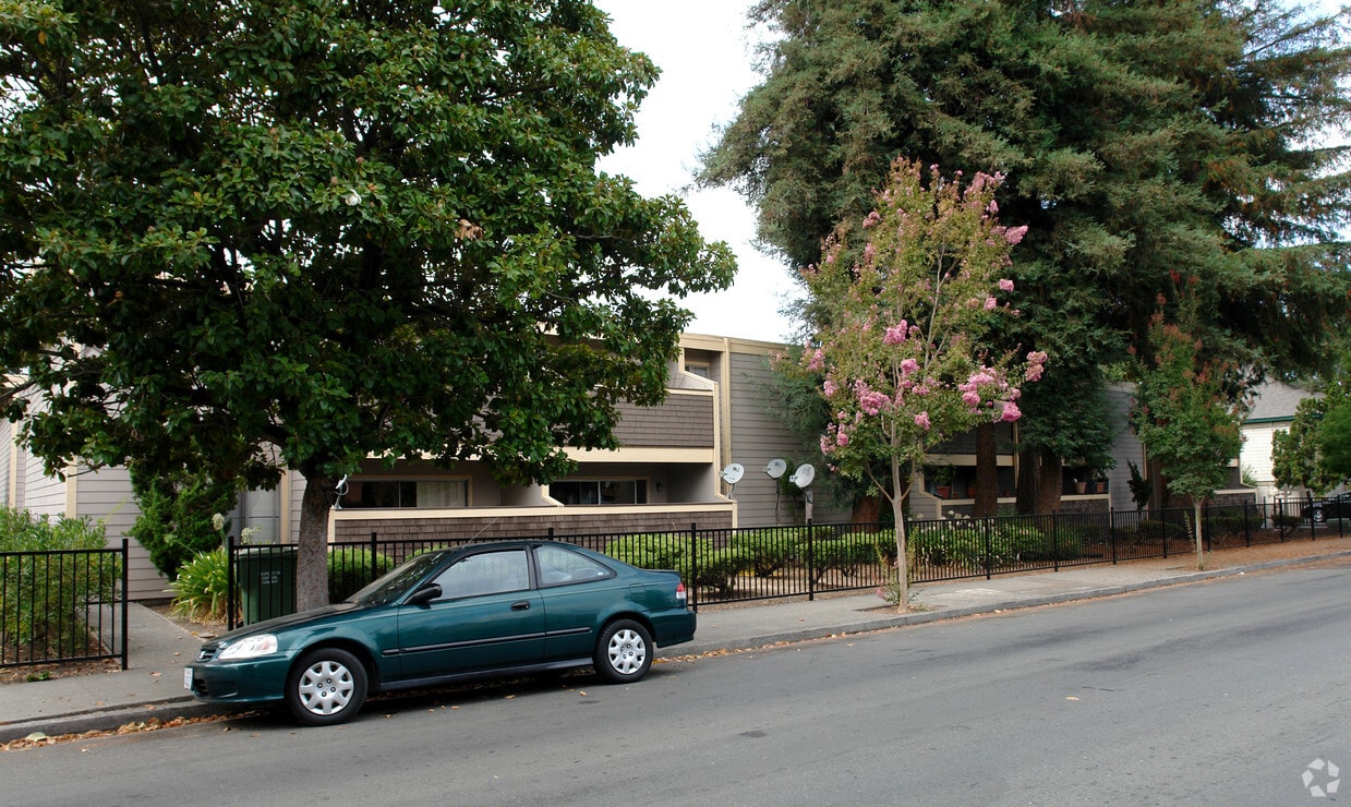 Kingwood Apartments Apartments in Santa Rosa, CA