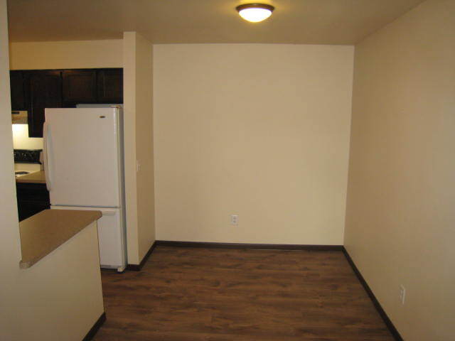 Building Photo - 5582 Guilford Rd