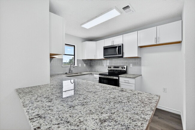 Foto del edificio - 701 E Morton St