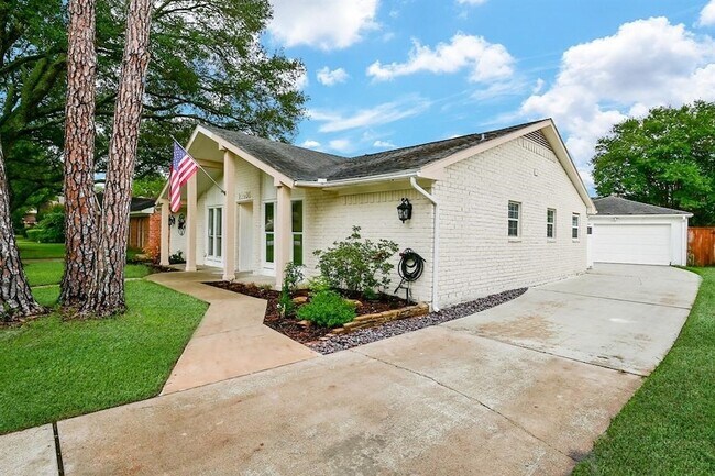 Foto del edificio - 21435 Park Villa Dr