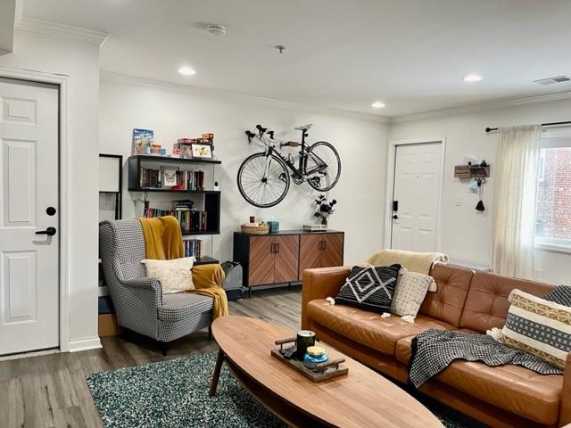 Foto del edificio - 910 Summit Ave