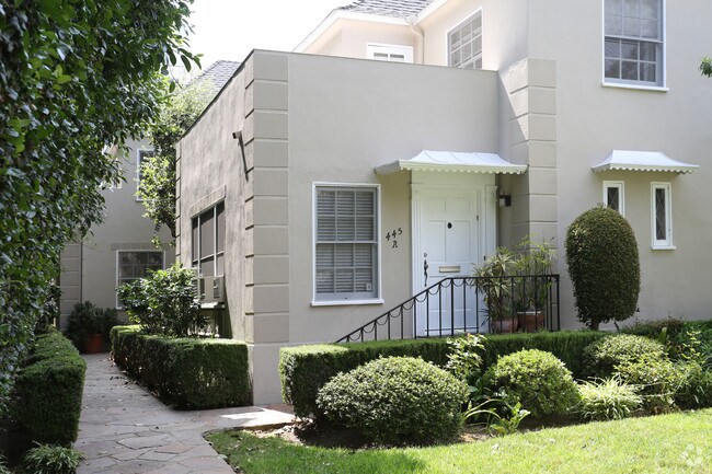 Foto del edificio - 445 N Oakhurst Dr