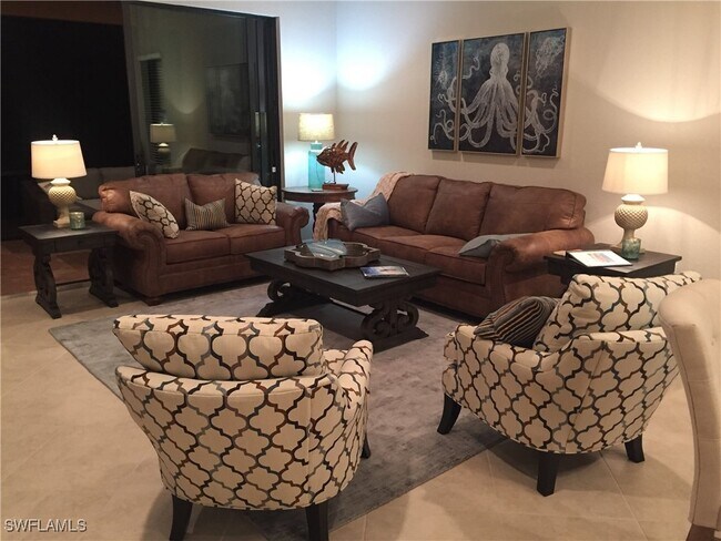 Foto del edificio - 13379 Silktail Dr