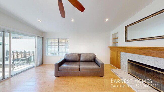 Foto del edificio - 5606 Las Virgenes Rd