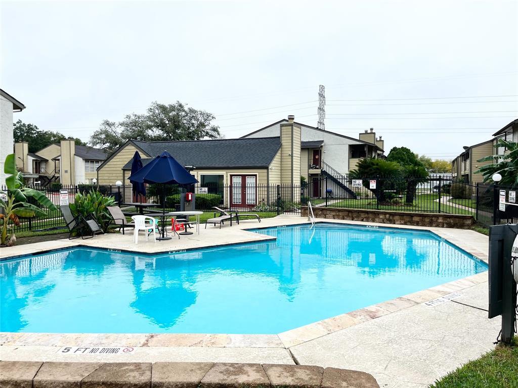 15534 Zabolio Dr Unit 131, Webster, TX 77598 Condo for Rent in
