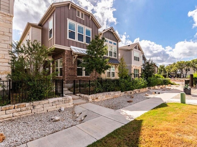 Building Photo - 10202 Cienega Cove