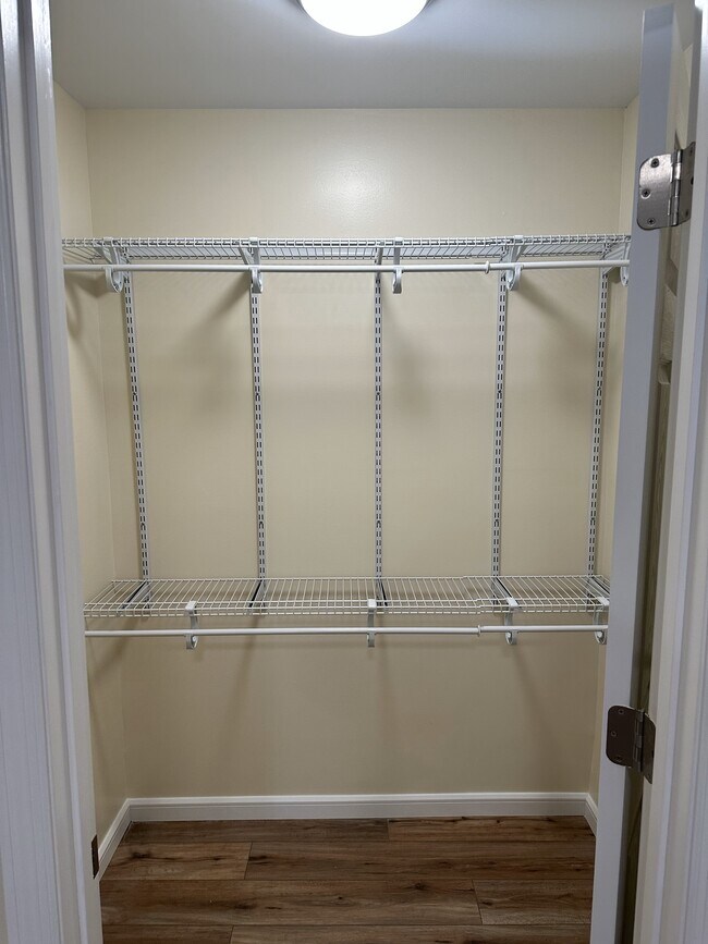 Foto del edificio - 107 Violet Aly