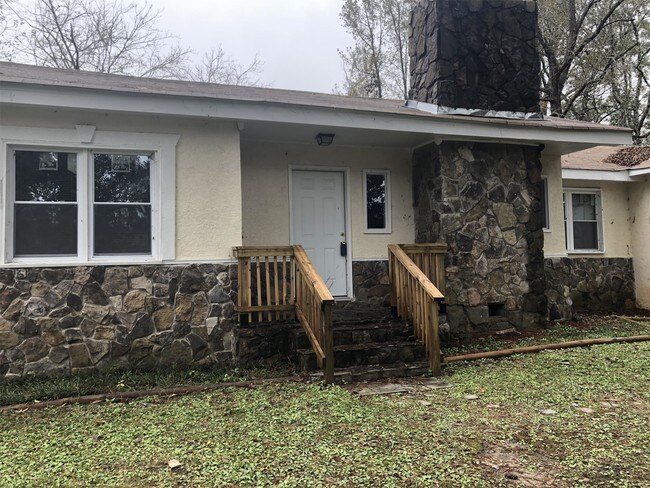 Building Photo - 4527 Newnan Rd