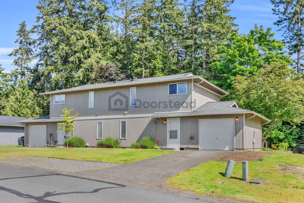 Primary Photo - 2302 26th Ave SE