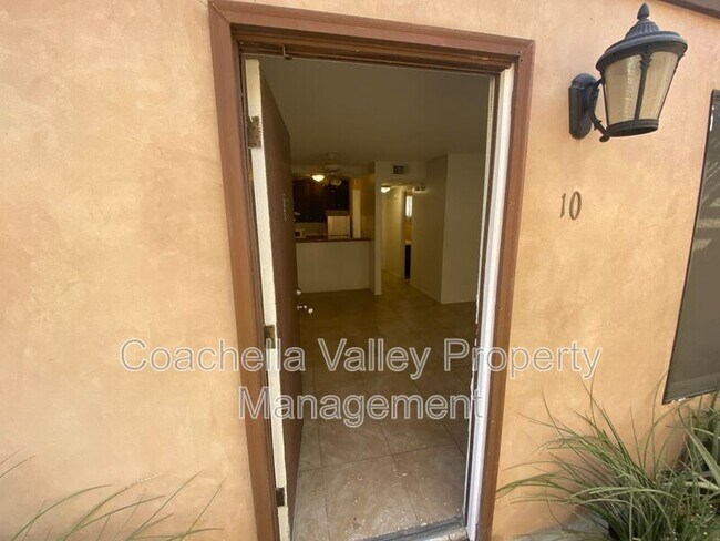 Foto del edificio - 73600 San Gorgonio Way