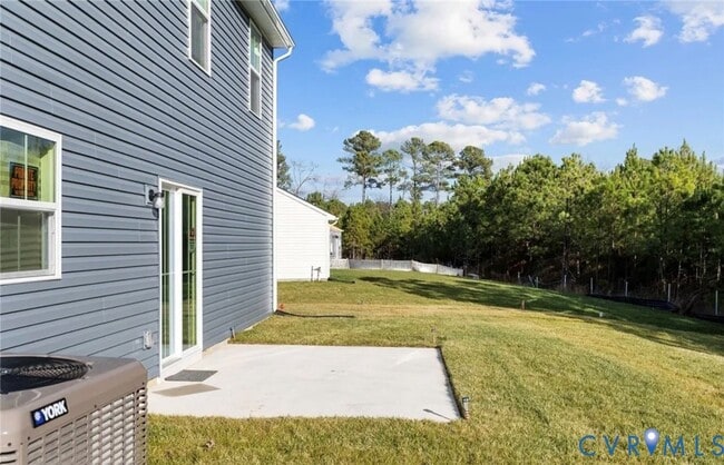 Building Photo - 6190 Bison Ford Dr