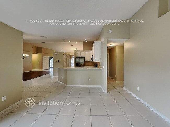 Building Photo - 1615 Grantham Dr
