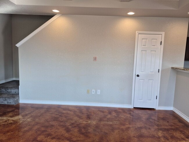 Building Photo - 6424 Attucks Ln