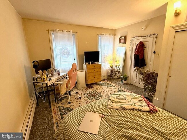 Foto del edificio - 43 E Franklin St