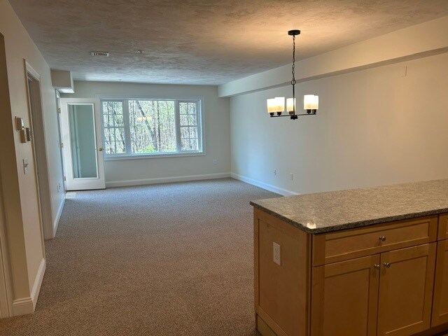 Foto del edificio - 28 Green Leaves Dr