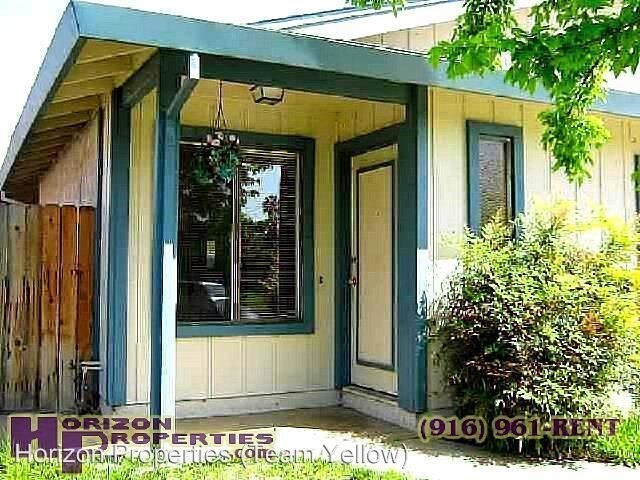 Building Photo - 2 br, 1 bath Apartment - 3031 Blue Star Ct
