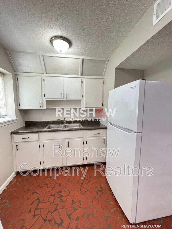 Foto del edificio - 4076 Chippewa Rd