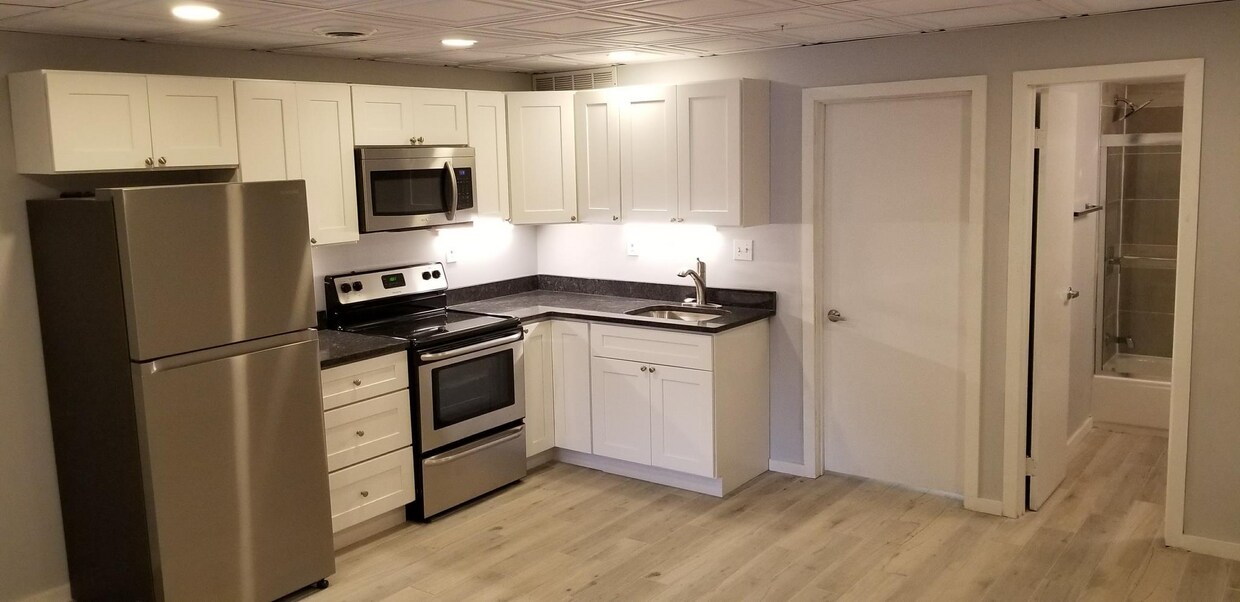 Foto principal - 2317 E Westmoreland St