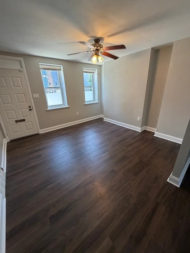 Building Photo - 2538 Manton St