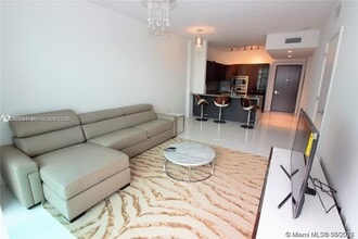 Building Photo - 1080 Brickell Ave