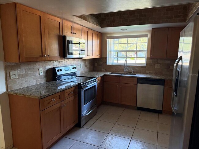 Foto del edificio - 4805 Landover Cir