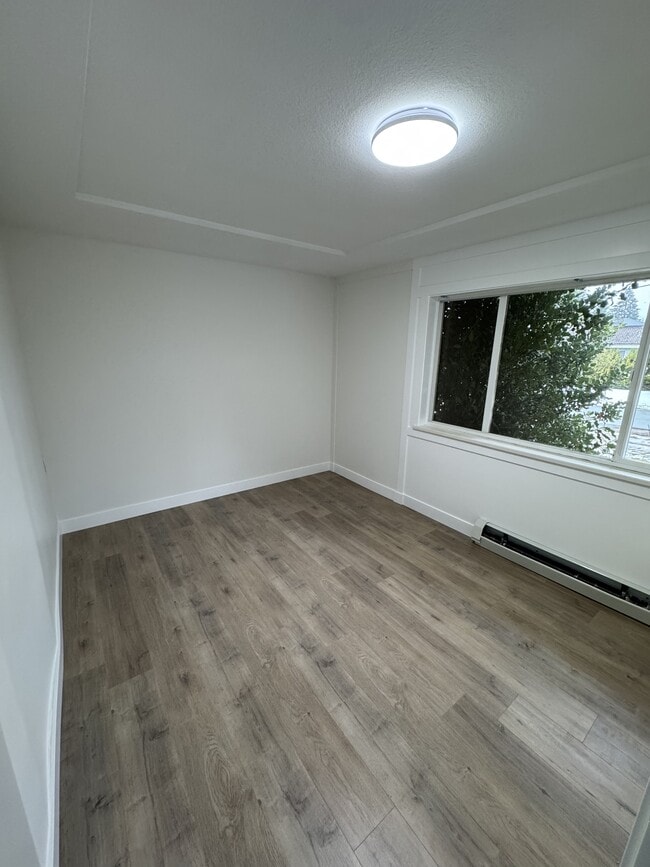 Building Photo - 2440 Ware St