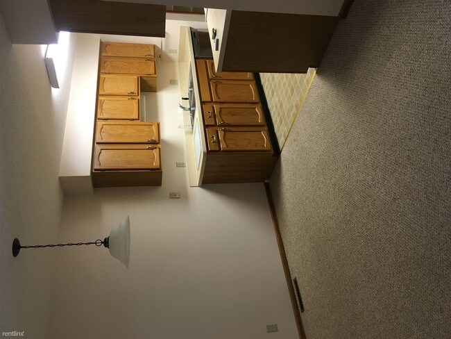 Foto del edificio - 4908 Russell St