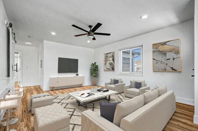 Building Photo - 18421 Patterson Ln