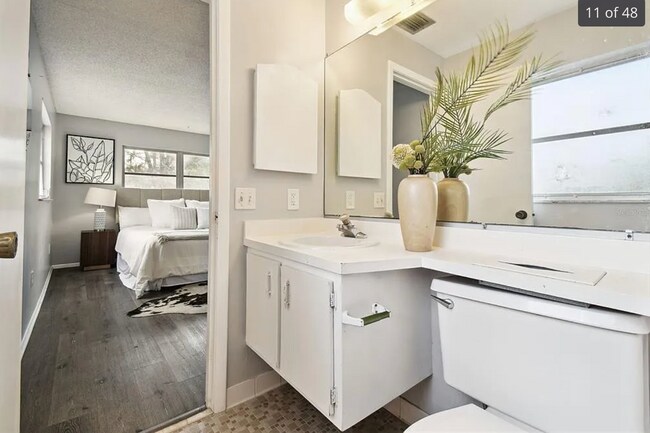 Foto del edificio - 11409 Spring Hill Dr